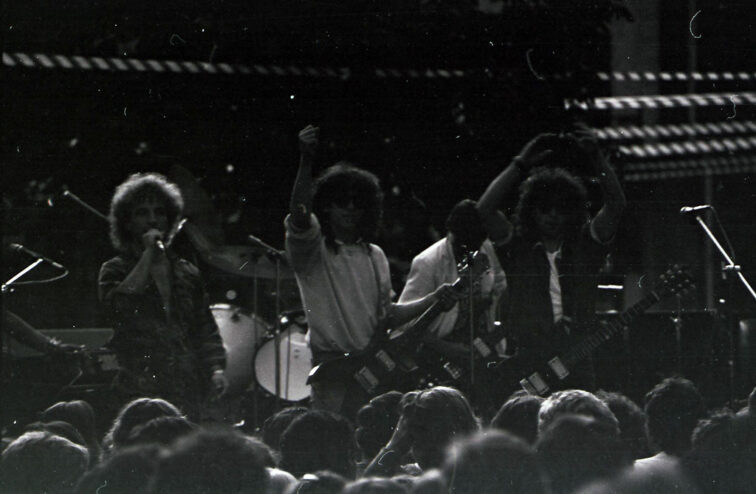 RP-on-stage-Nyon